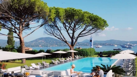 CORSO FORMAZIONE SULLA SICUREZZA PER LAVORATORI DEL SETTORE TURISMO CON PISCINA � RISCHIO BASSO