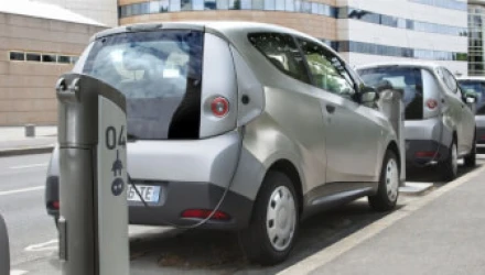 CORSO-E-MOBILITY-ALIMENTAZIONE-E-SISTEMI-DI-RICARICA-VEICOLI-ELETTRICI
