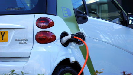 Scopri il CORSO PES PAV PEI PER ADDETTI ALLA MANUTENZIONE DI VEICOLI ELETTRICI ED IBRIDI  NUOVA NORMA CEI 11-27 EDIZIONE 2021 
