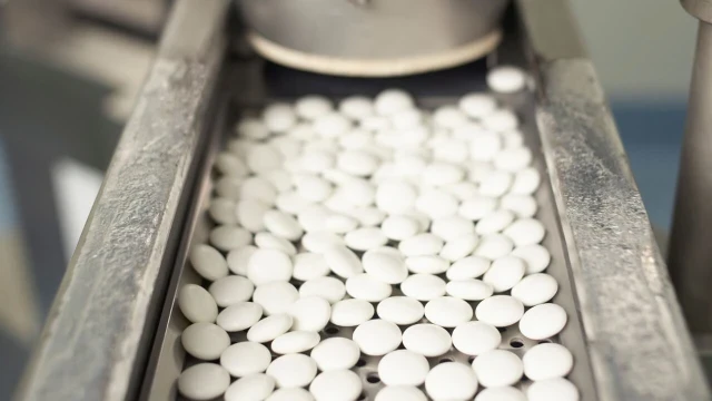 Corsi sicurezza lavoratori fabbricazione prodotti farmaceutici medicinali galenici farmaci